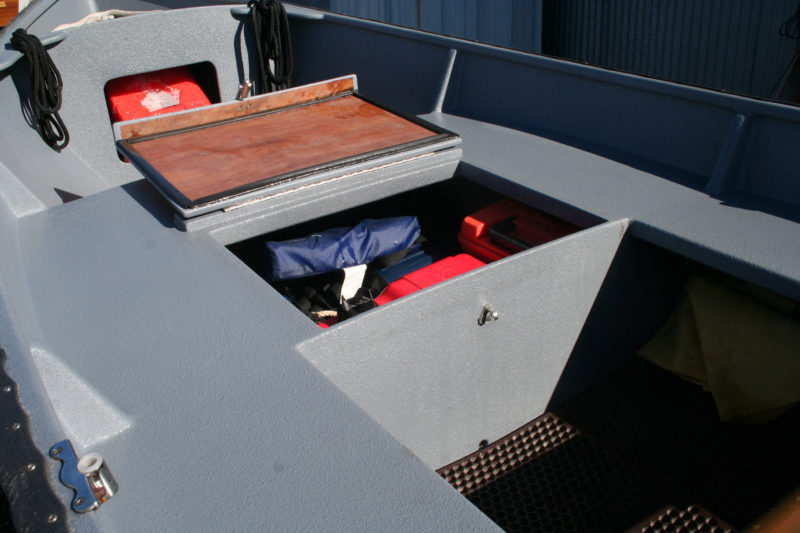The large compartment amidships keeps the cargo clear of the cockpit and its weight positioned for proper trim.