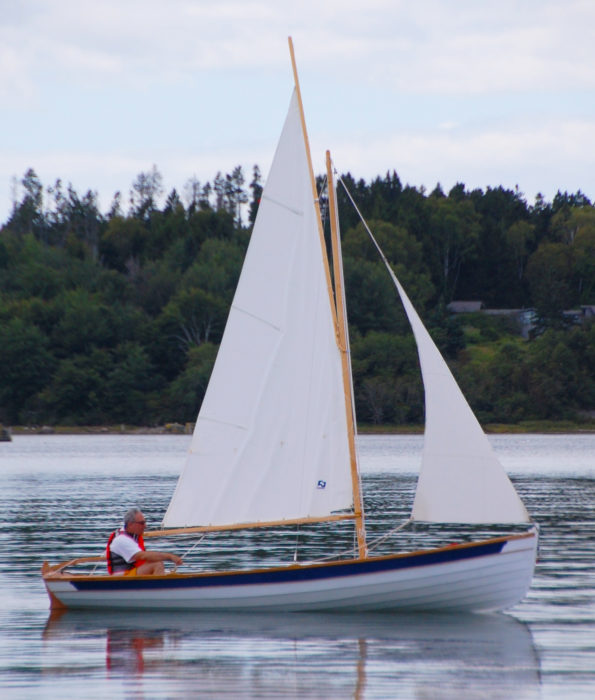 The gunter sloop rig sports 132 sq ft of sail. The alternate ketch and schooner rigs carry 118 and 139 sq ft, respectively.