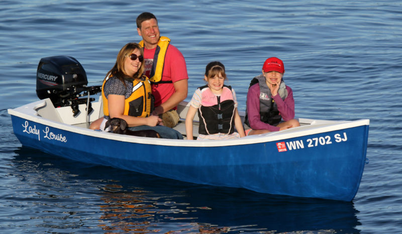 The Candlefish has comfortable seating for the family and plenty of freeboard.