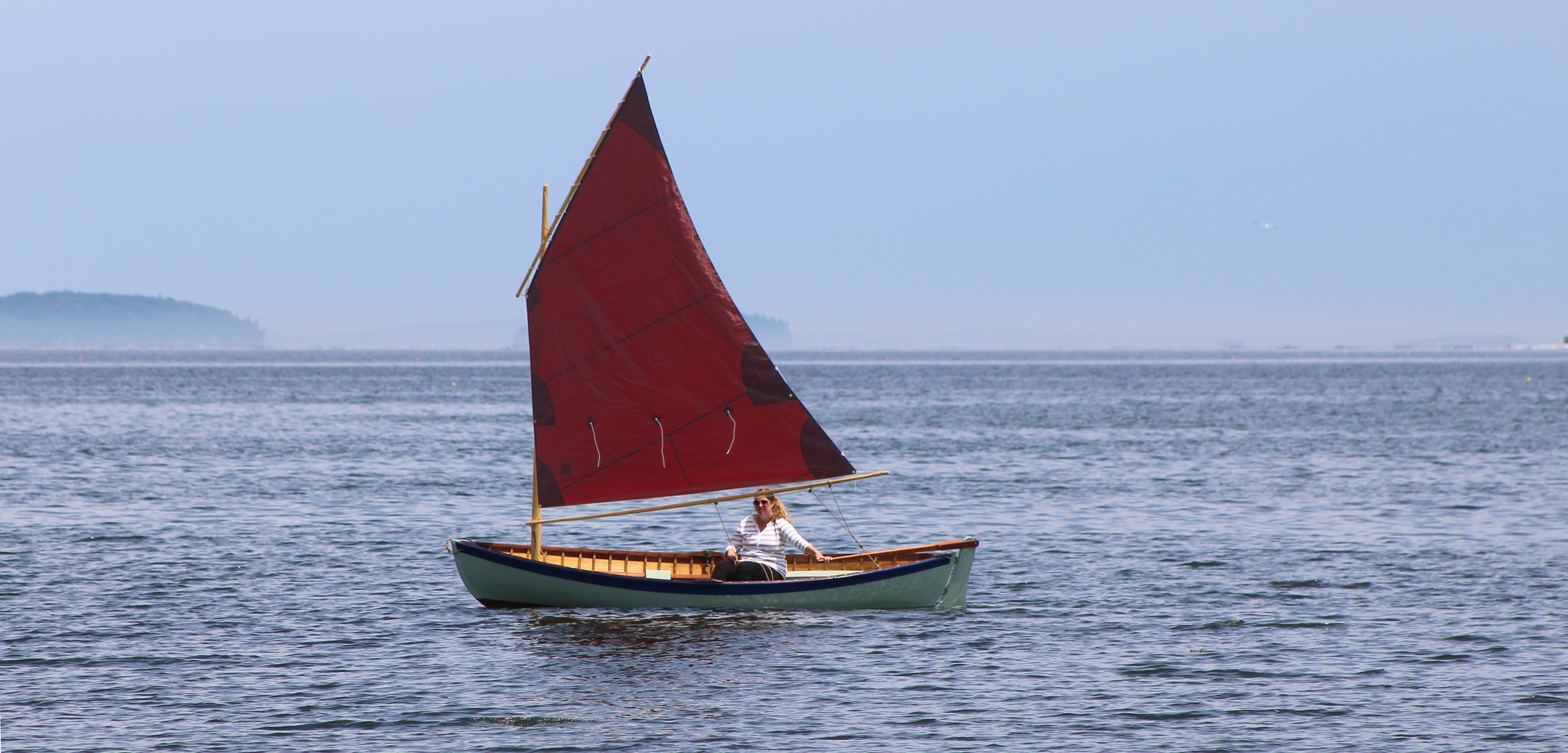 Maine Coast Peapod - Small Boats Monthly