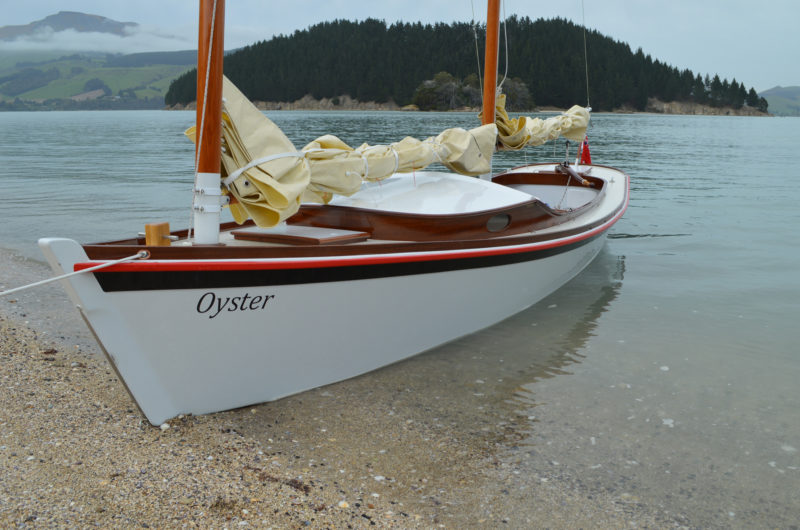 With a hull draws only 10", and a forefoot right at the waterline, the Milford 20 takes well to nosing up on a sandy shore.