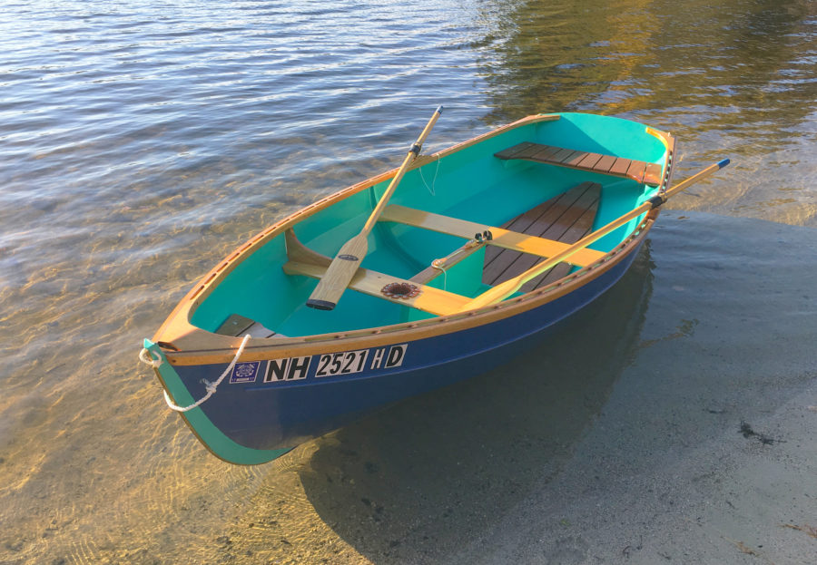 While this skiff has a single rowing station, the plans call for a second station at the thwart that serves as the mast partners.