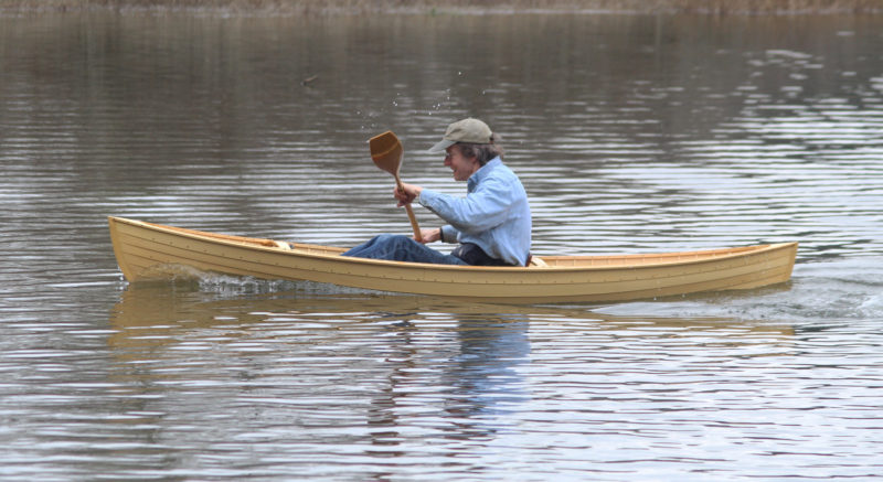 Running between 3 and 4 knots, the canoe and cover ground quickly and provide good exercise.