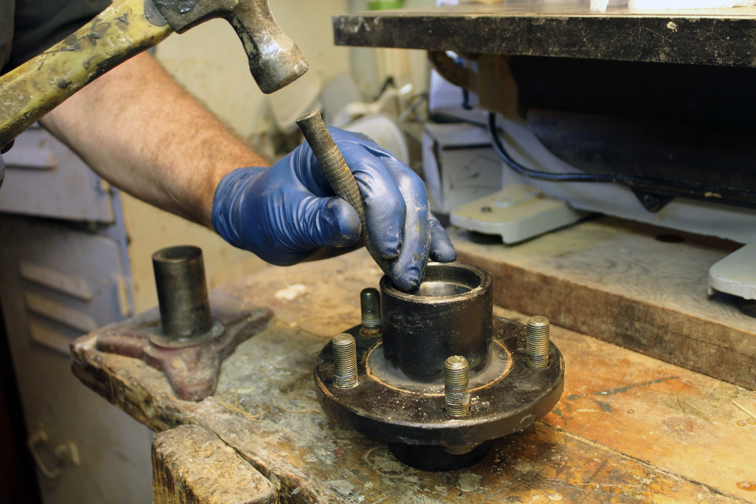 Maintaining Trailer Bearings Small Boats Magazine