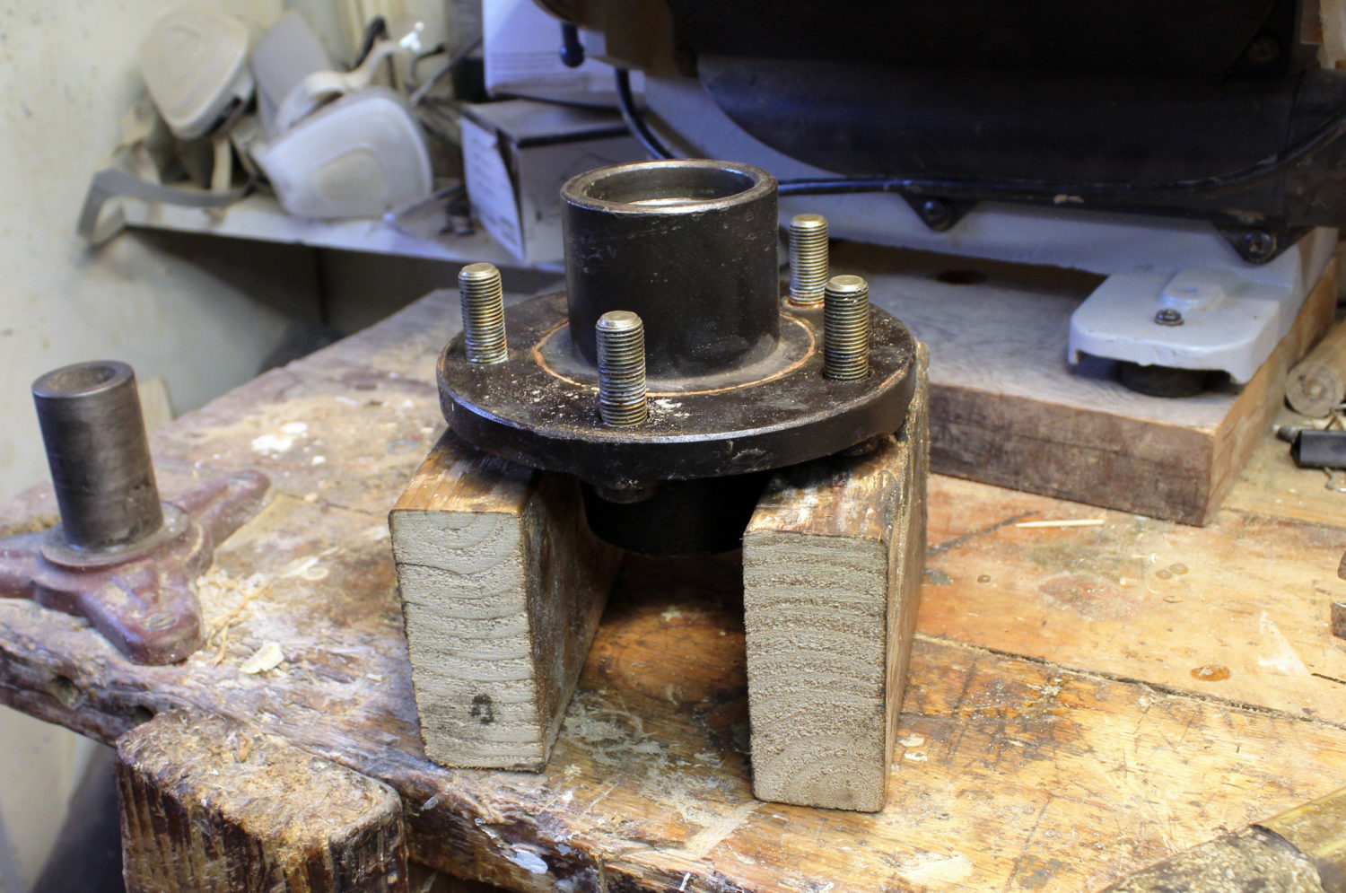 Maintaining Trailer Bearings Small Boats Magazine