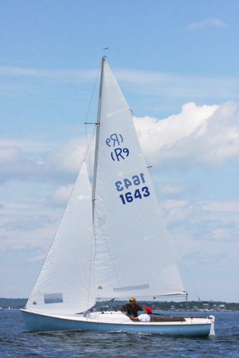 rhodes 19 sailboat specs