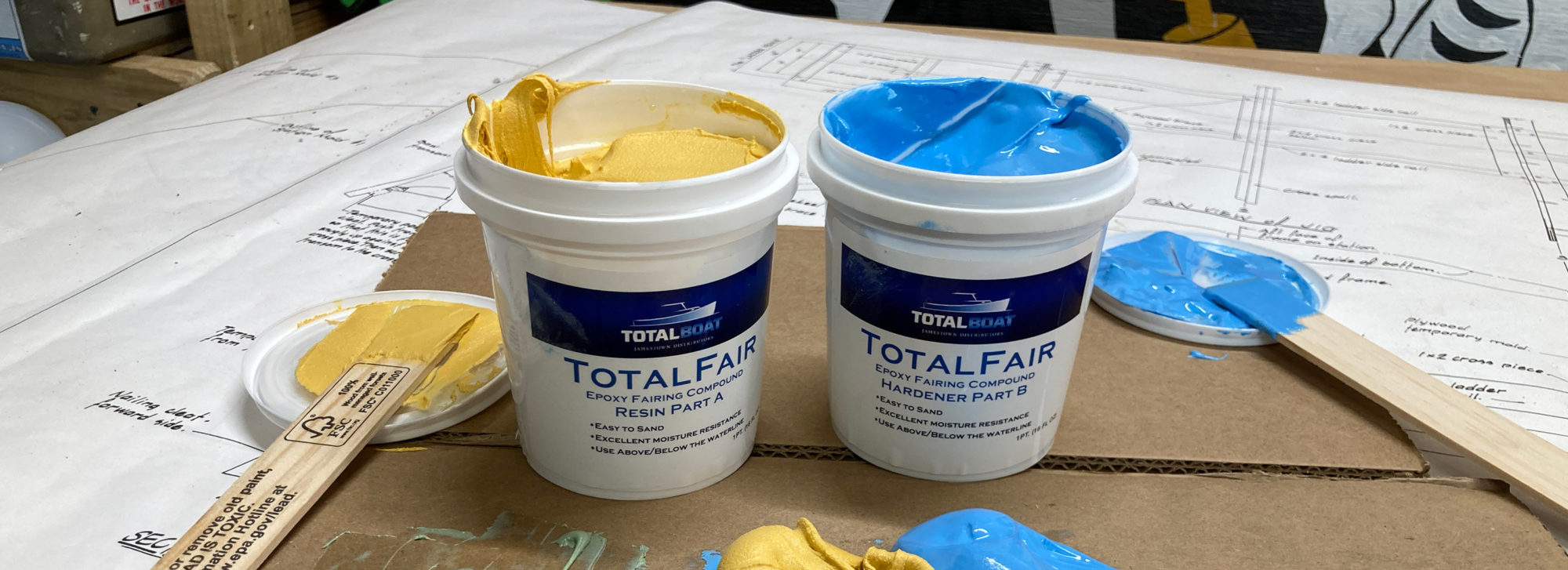 A FullFeatured VHF/GPS Small Boats Magazine