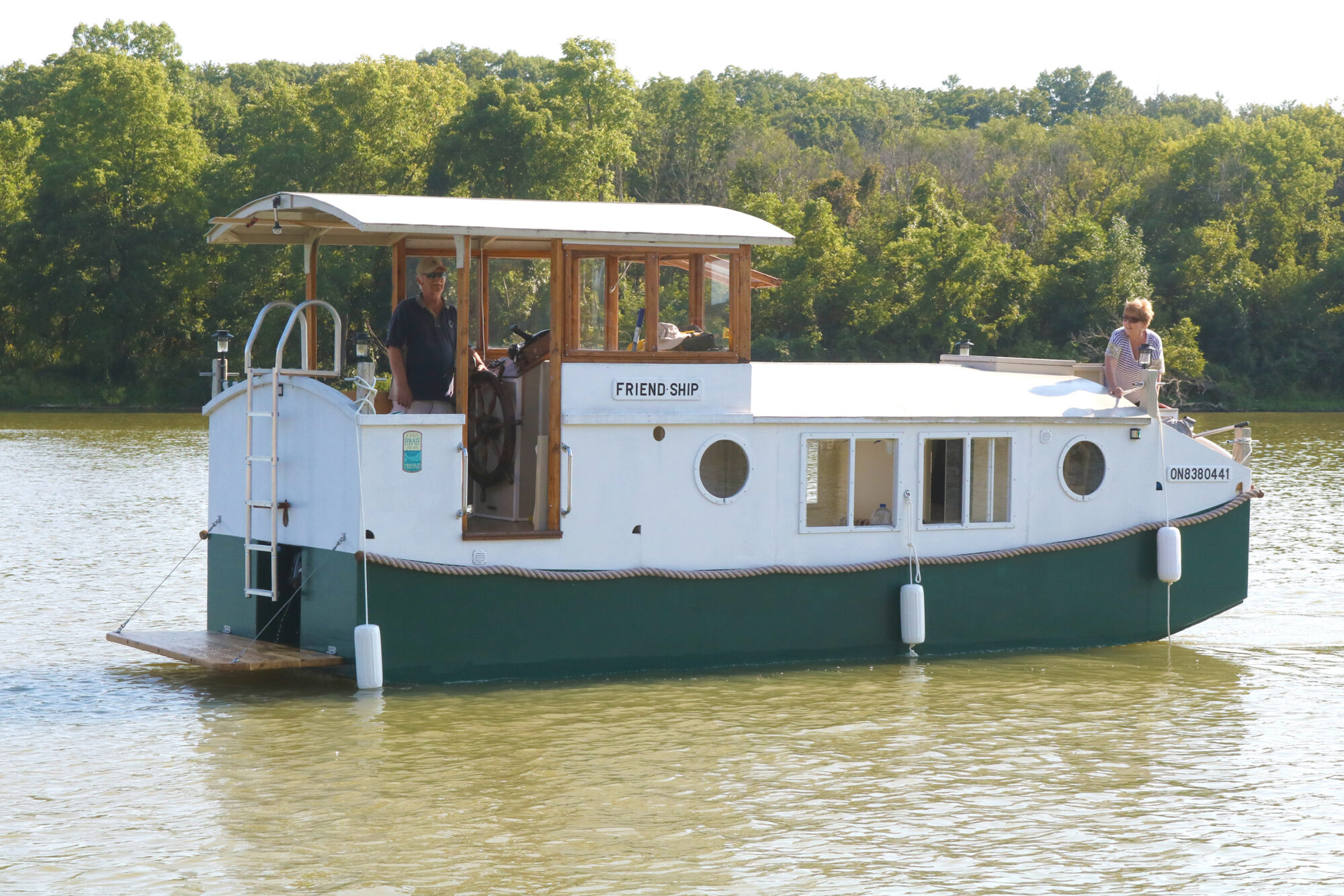 22' Friend-Ship Canal Cruiser - Small Boats Magazine