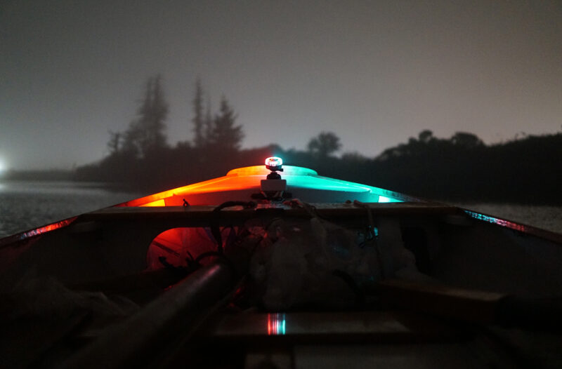Tri-color deck-mounted Navisafe light.