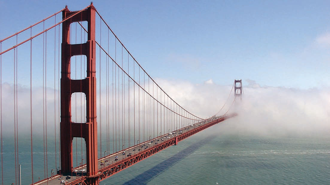 Golden Gate Bridge with fog.