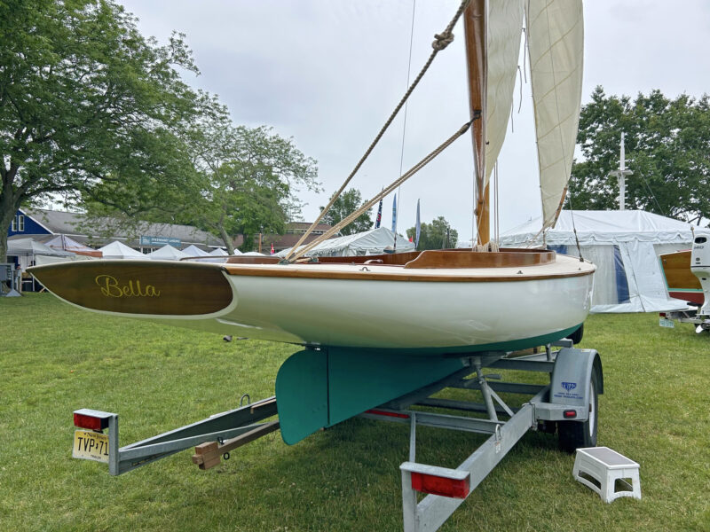 Daysailer on trailer with long counter stern.